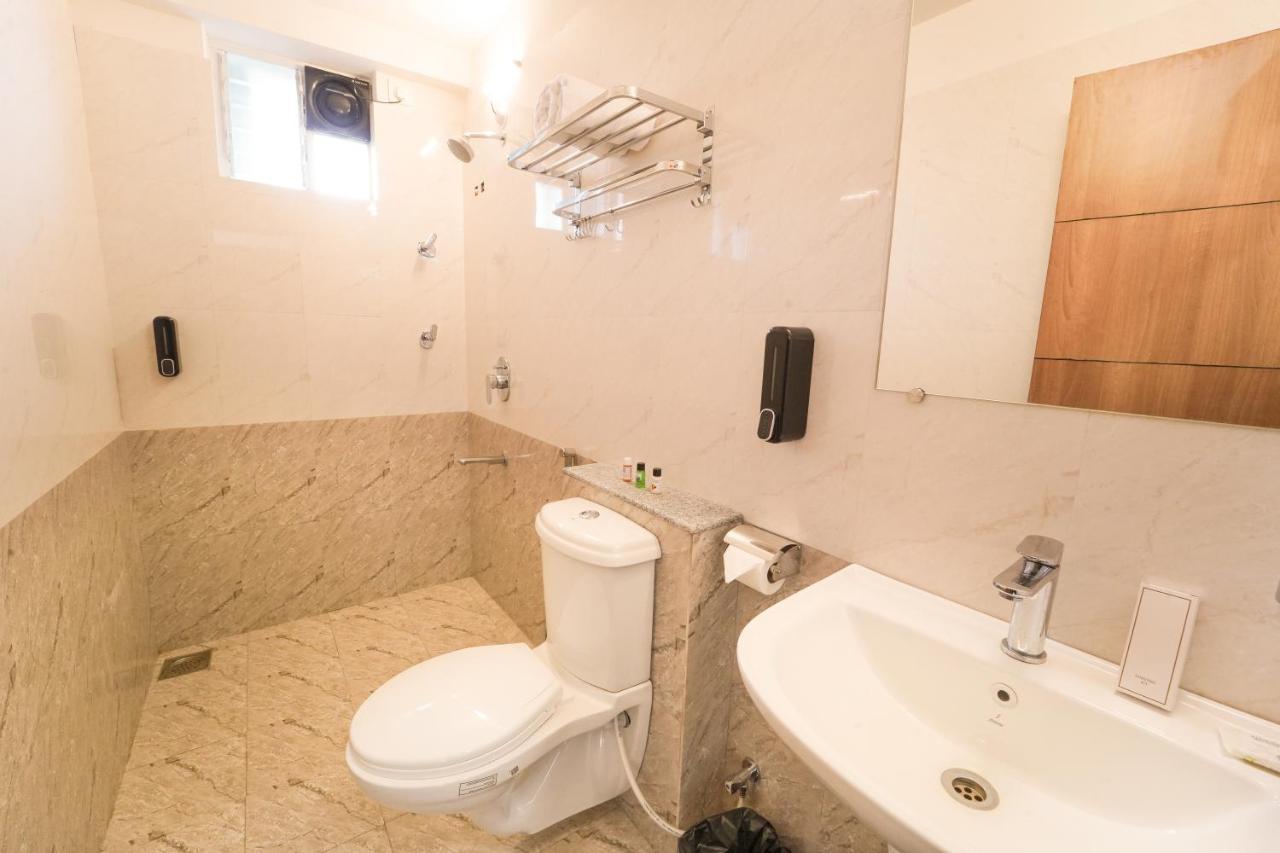 Hotel Wayfarer Porvorim Ngoại thất bức ảnh