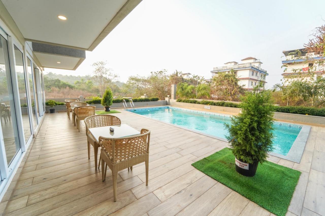 Hotel Wayfarer Porvorim Ngoại thất bức ảnh