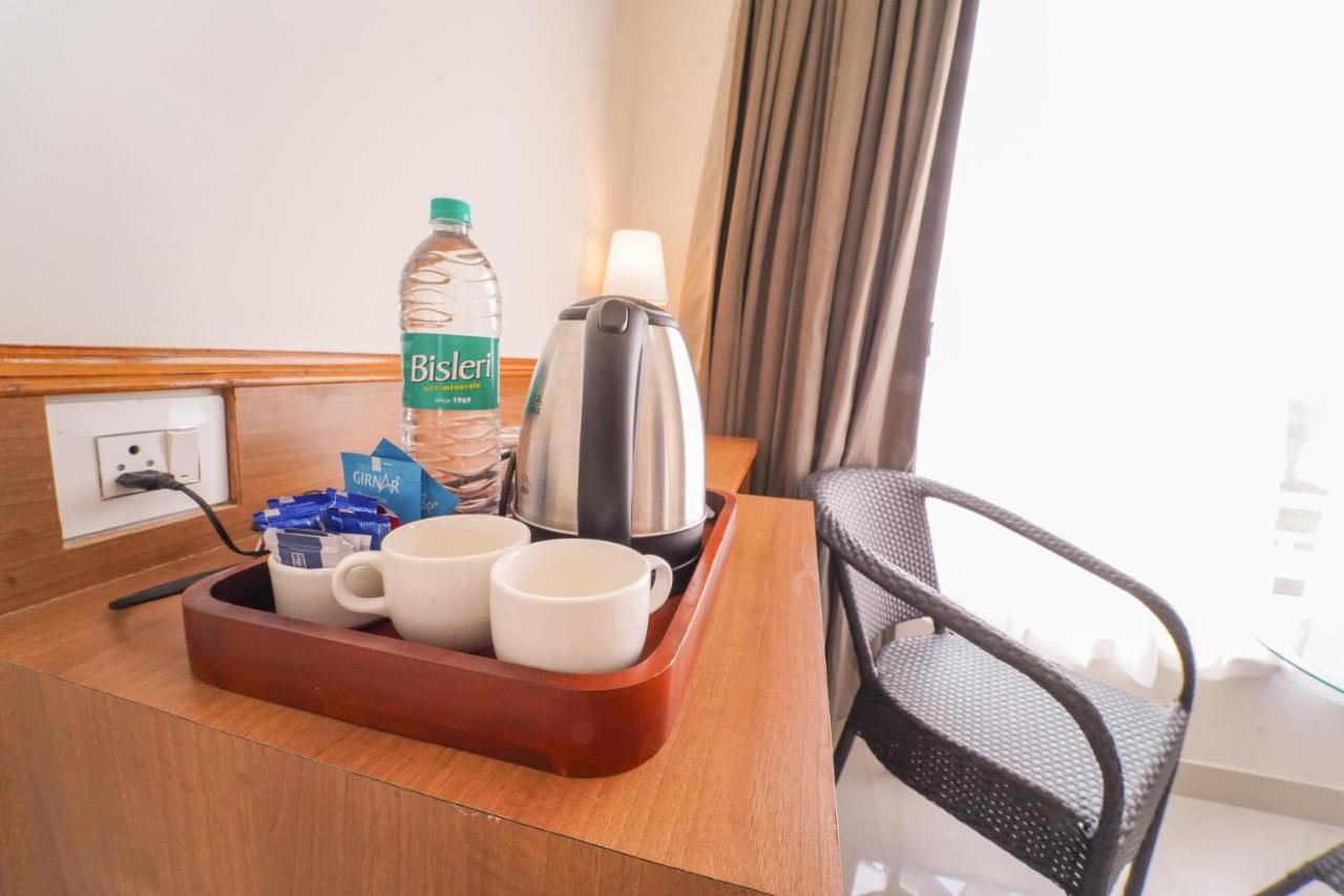 Hotel Wayfarer Porvorim Ngoại thất bức ảnh